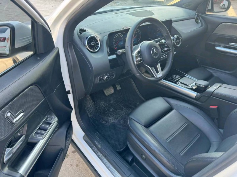 保定21年奔驰GLA8