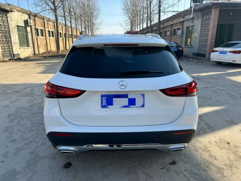 保定21年奔驰GLA9