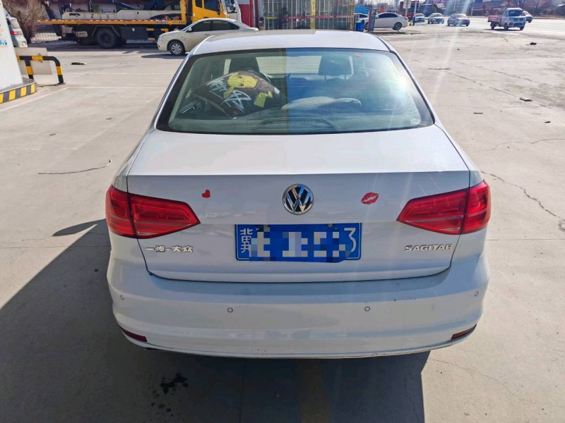 保定17年大众速腾8