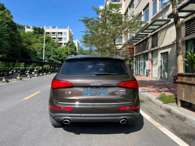 中山17年奥迪Q55