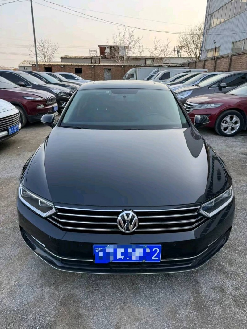 保定17年大众迈腾1