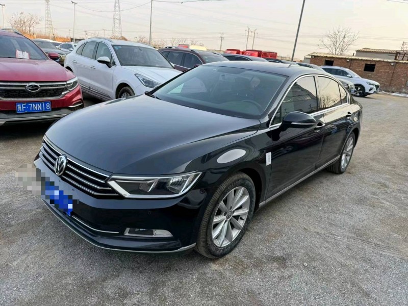 保定17年大众迈腾3