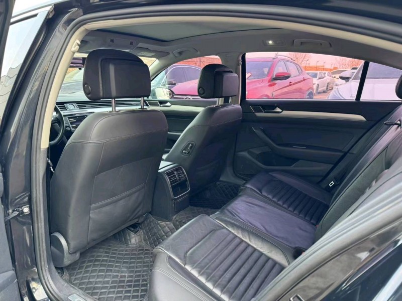 保定17年大众迈腾5