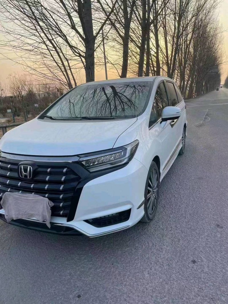 东营23年本田艾力绅3