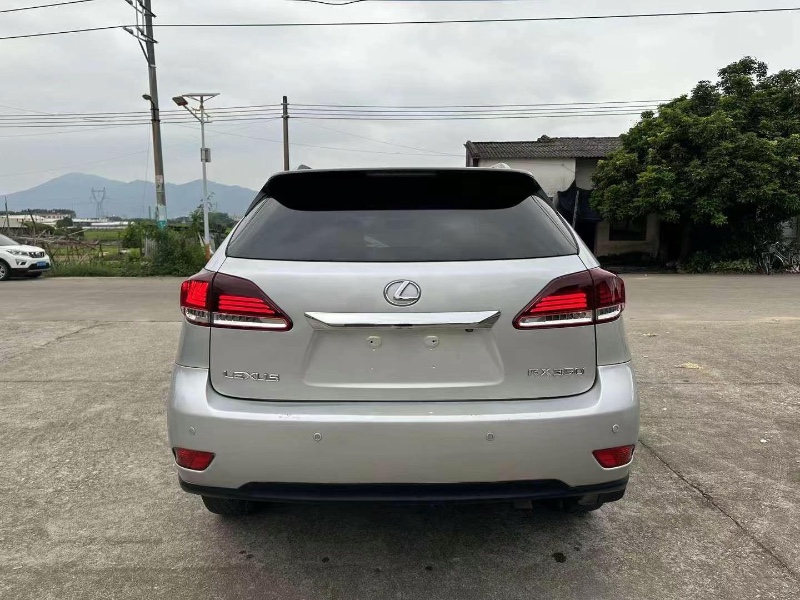 汕头11年雷克萨斯RX2