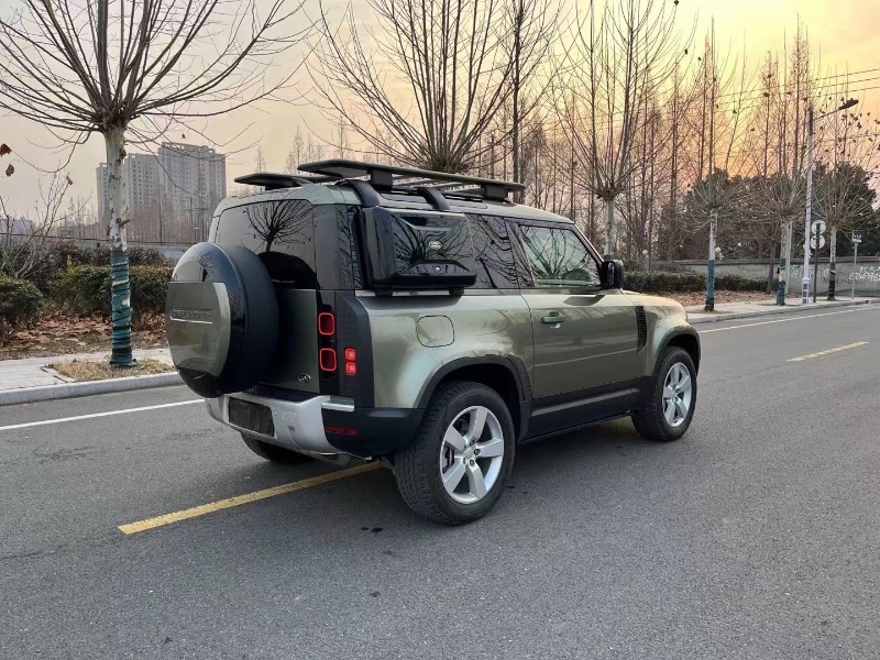 徐州23年路虎卫士2