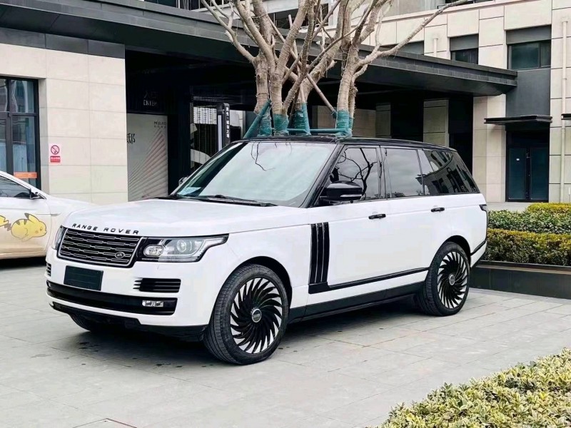 淄博14年路虎揽胜行政3