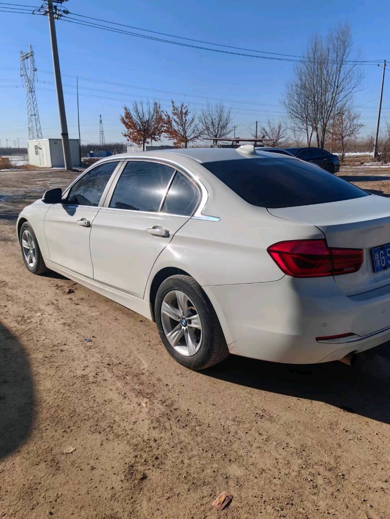 保定16年宝马3系8