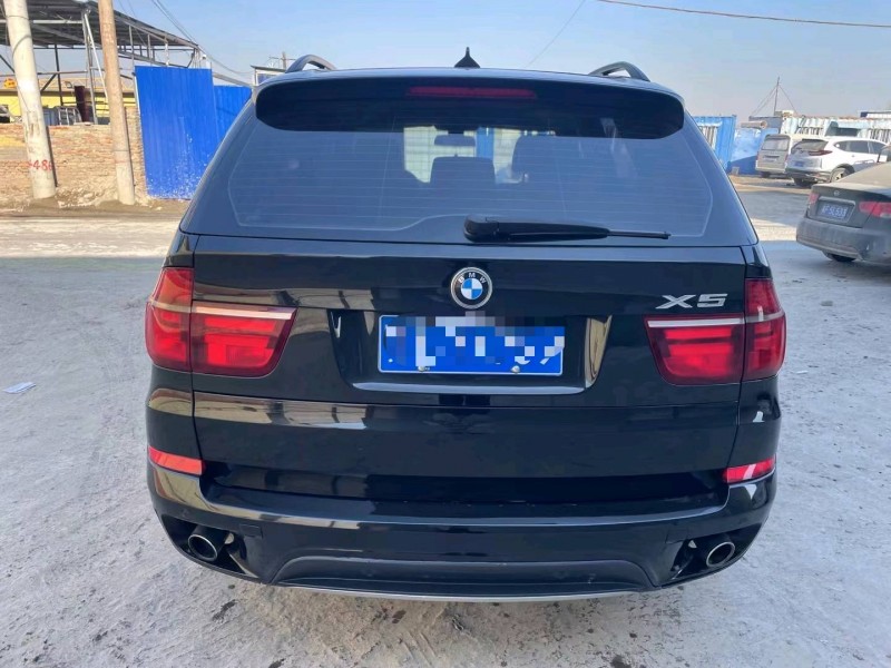 保定14年宝马X59