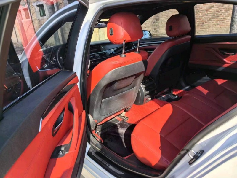 保定15年宝马5系5