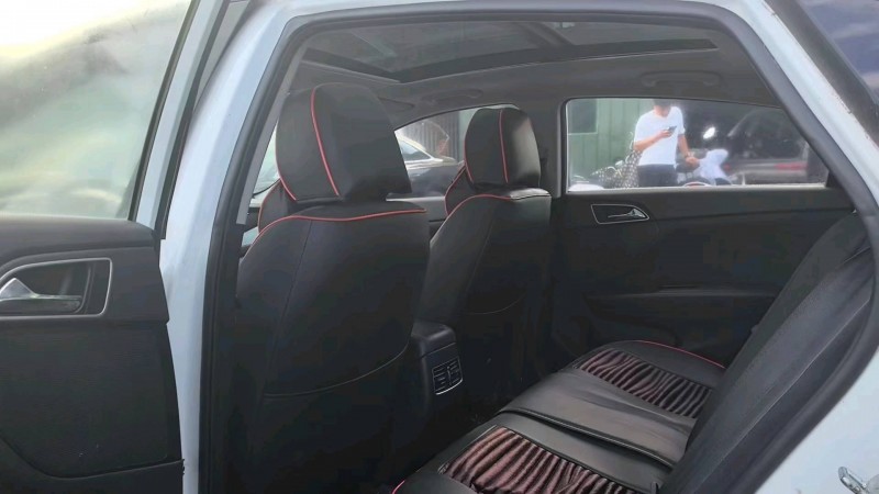 焦作16年现代名图4