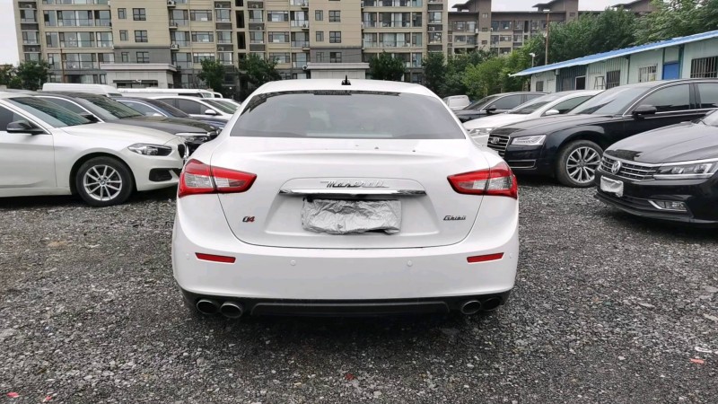 焦作16年玛莎拉蒂Ghibli4