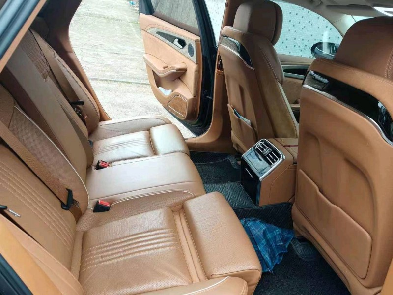 湖州22年紅旗H95