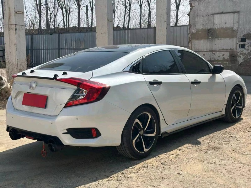 郑州21年本田思域4