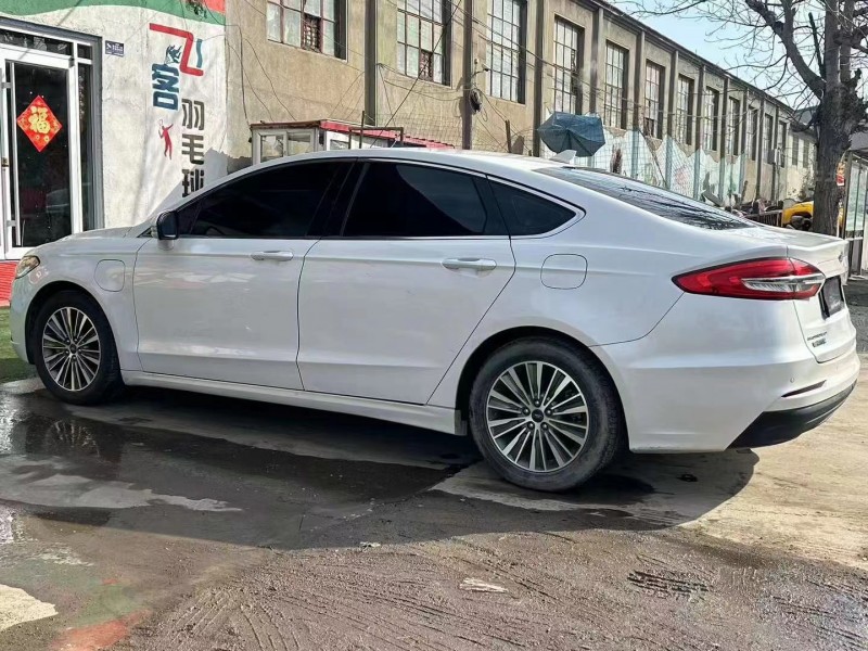 济宁20年福特蒙迪欧8