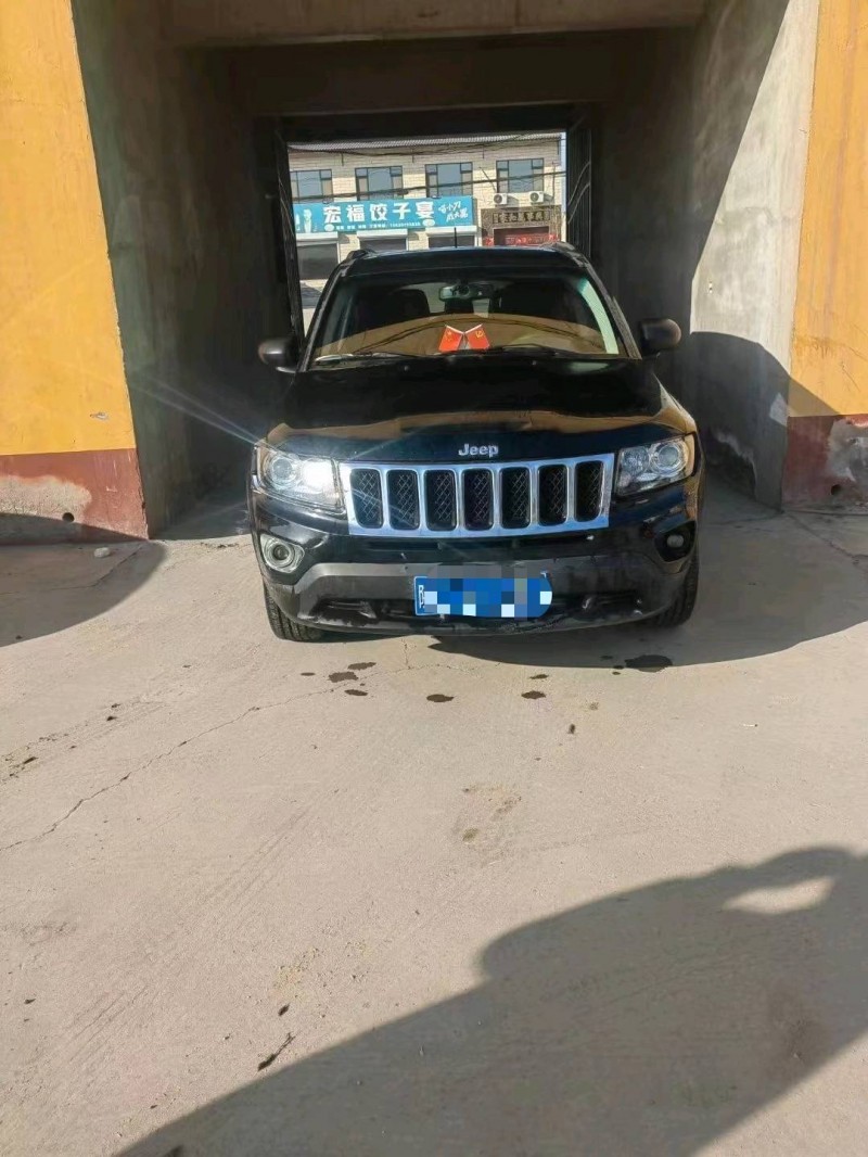 保定13年Jeep指南者1