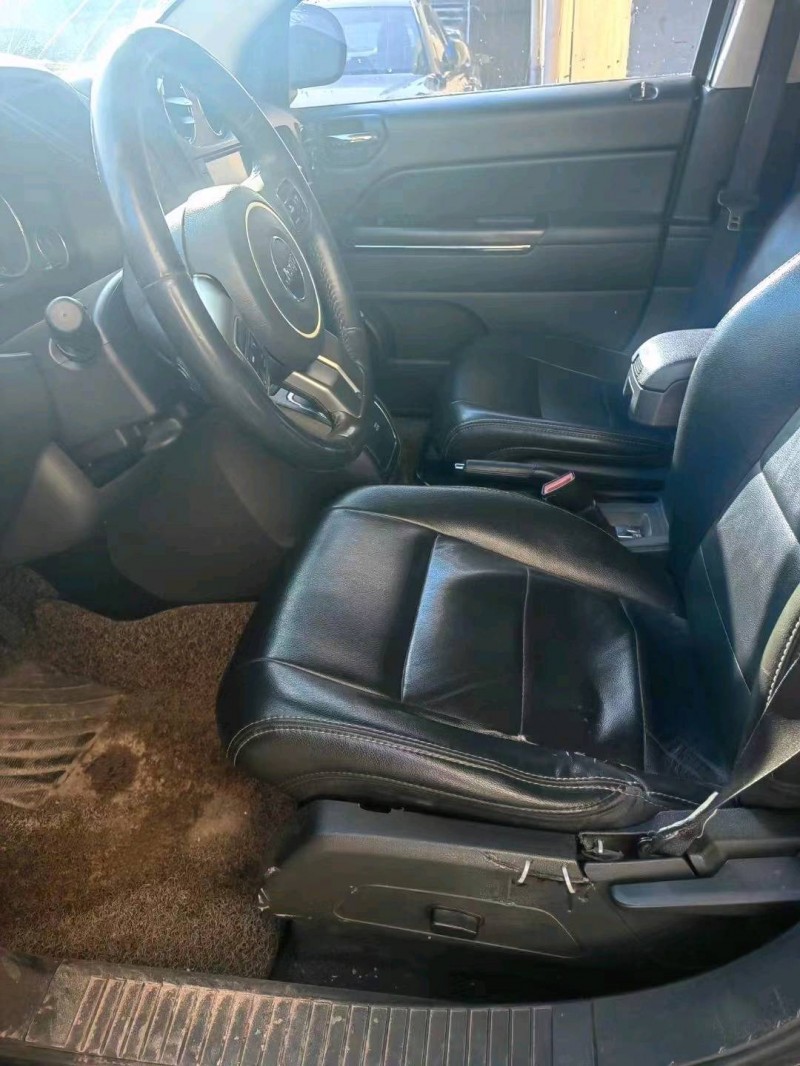 保定13年Jeep指南者3