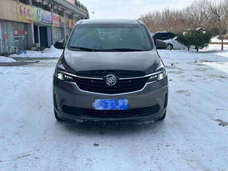 东营21年别克GL81