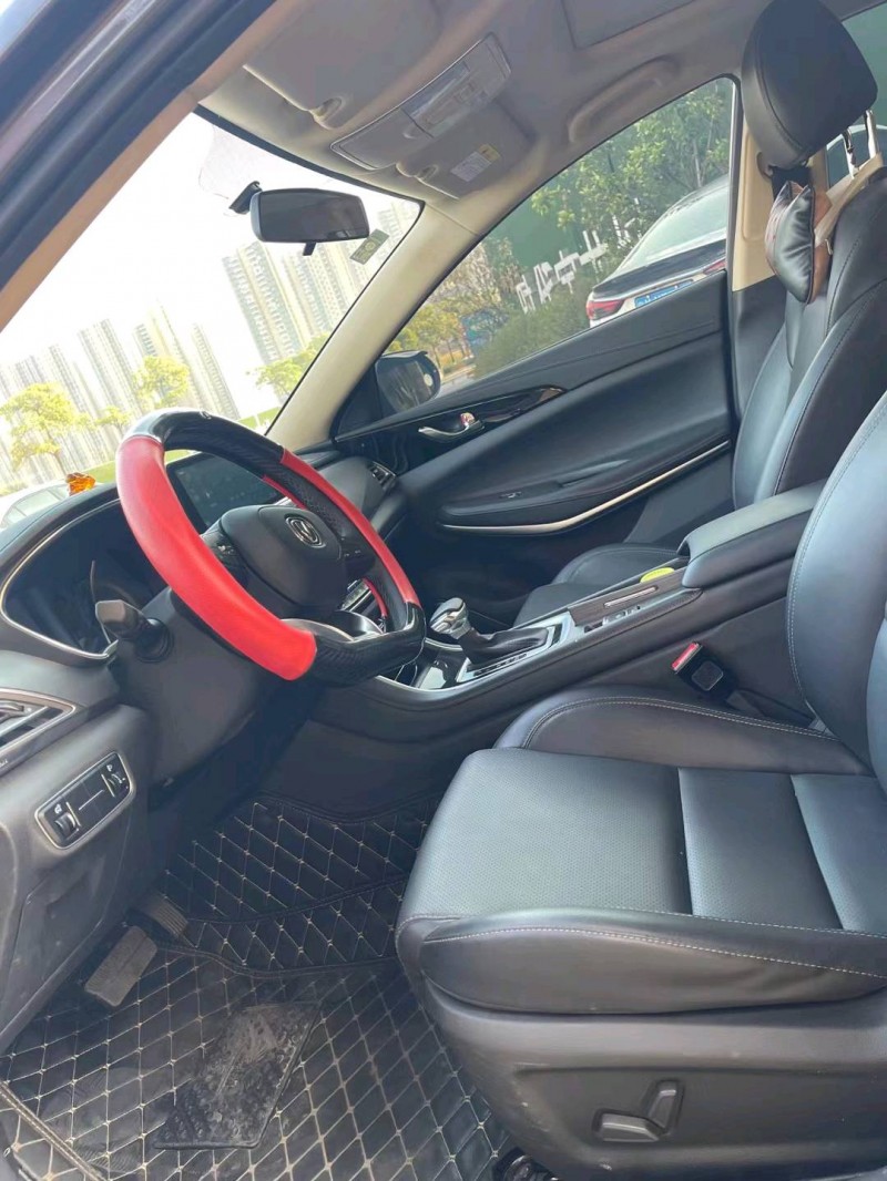 佛山20年长安汽车睿驰CC6