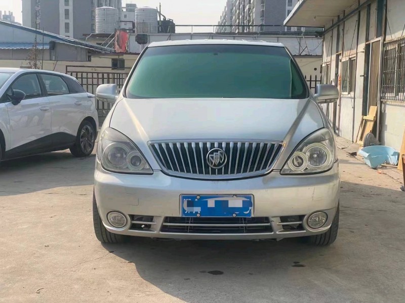 枣庄13年别克GL81