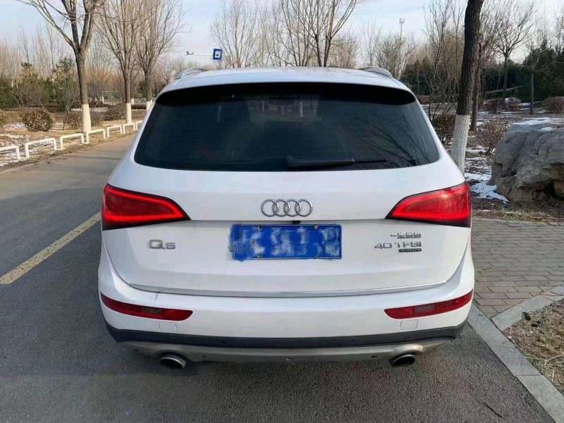 东营17年奥迪Q54