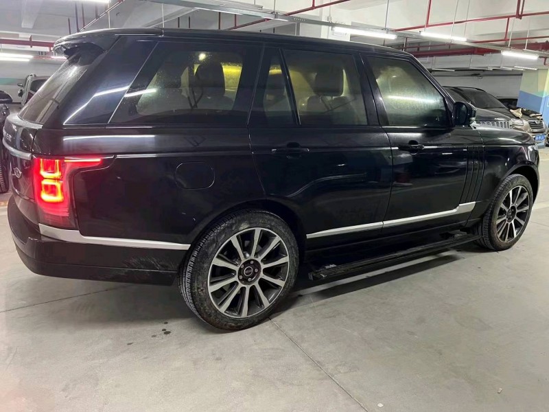 重庆16年路虎揽胜行政6