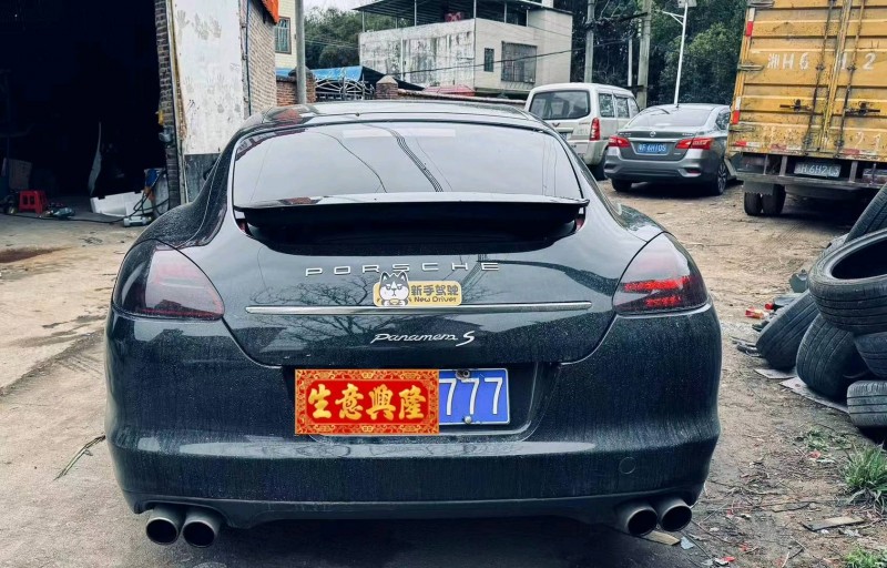 广州14年保时捷帕拉梅拉2