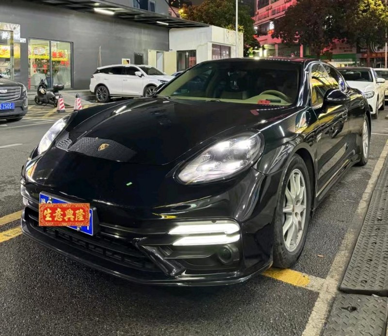 广州14年保时捷帕拉梅拉5