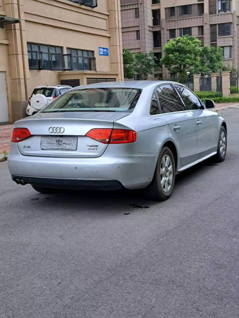 九江12年奧迪A4L9