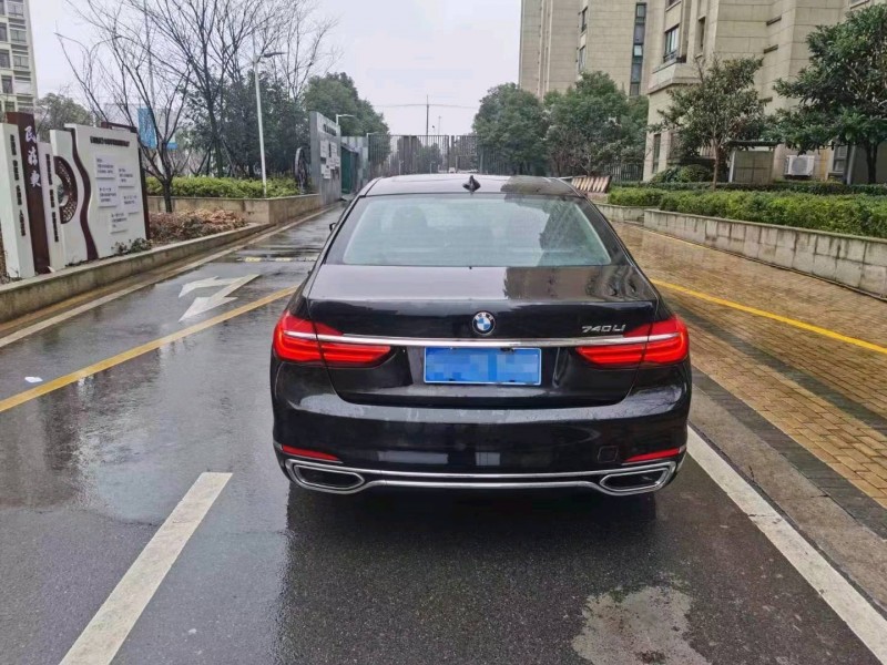 徐州19年宝马7系4