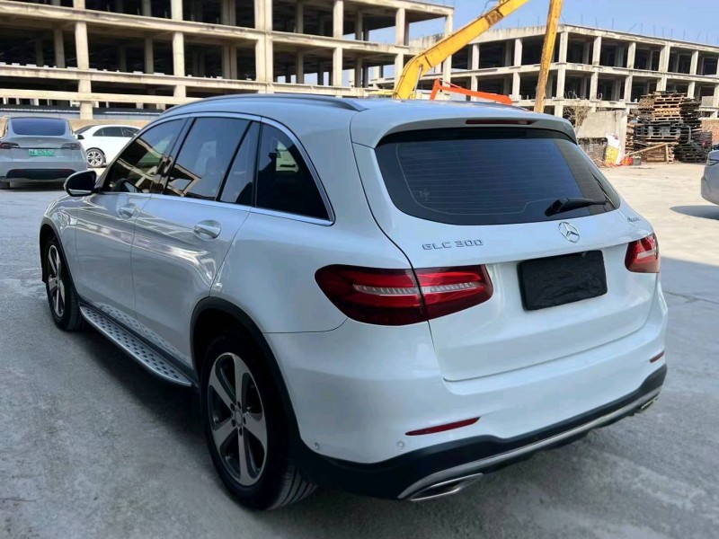 枣庄17年奔驰GLC6