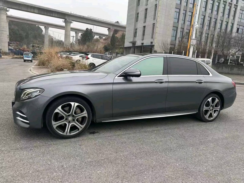 宜昌16年奔馳E6