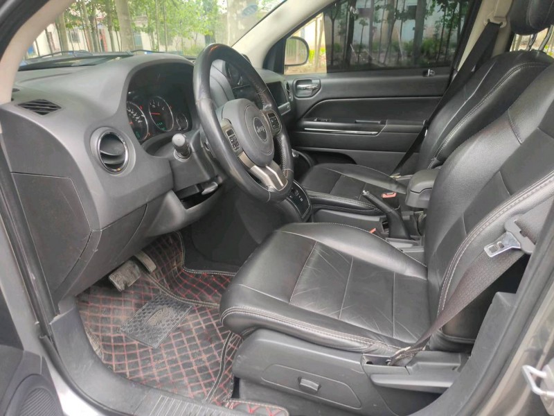 聊城12年Jeep指南者7