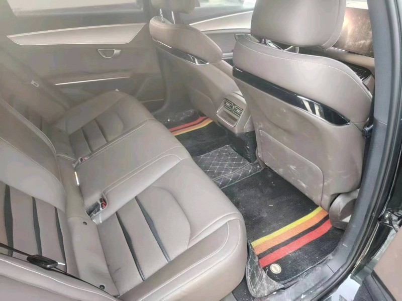 石家庄23年比亚迪汉5