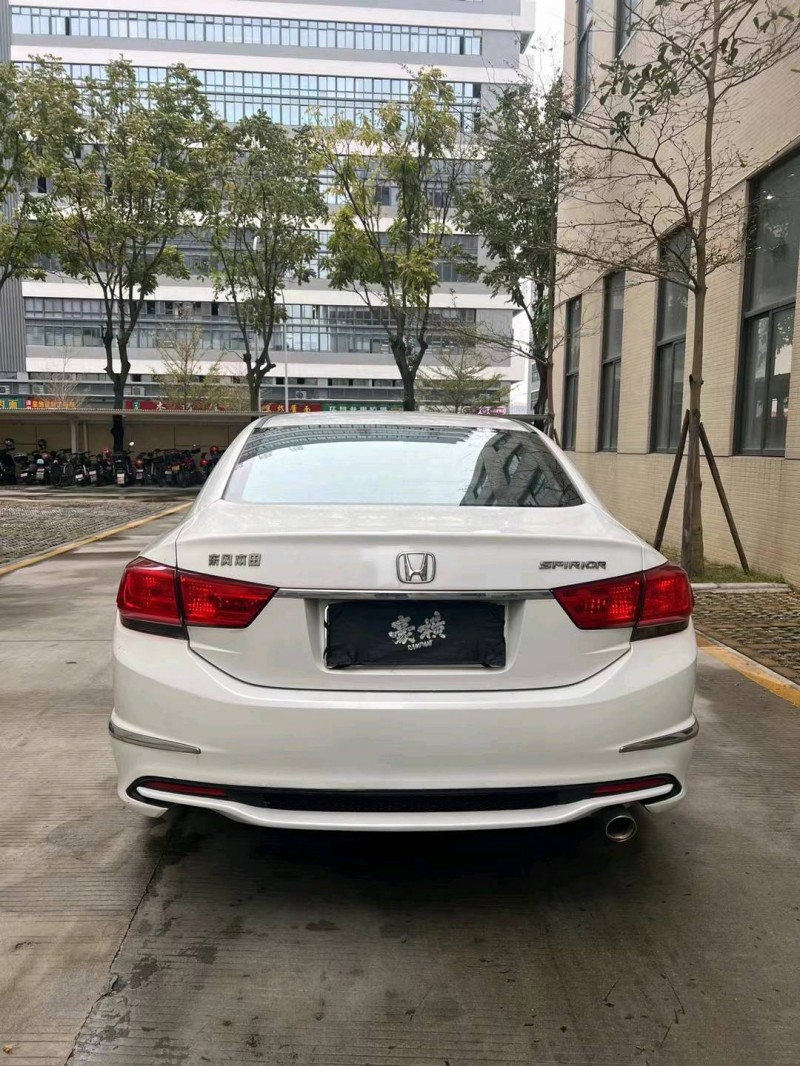 佛山16年本田思铂睿6