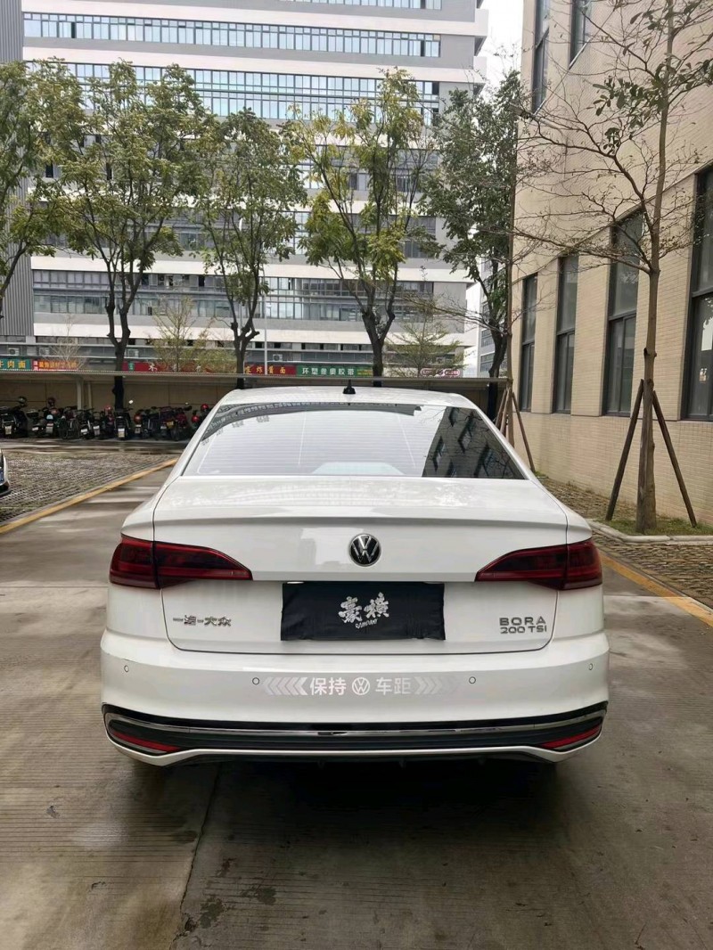 佛山22年大众宝来5