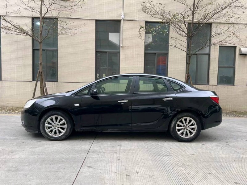 佛山13年别克英朗4