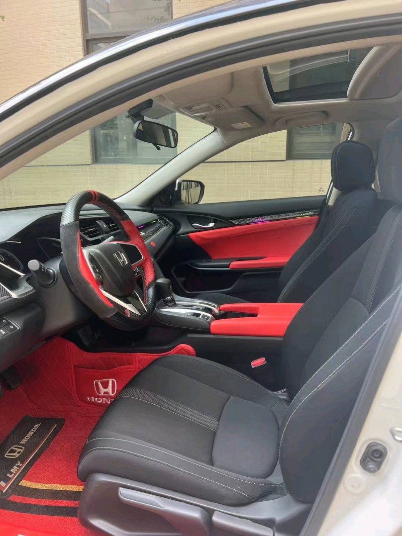 佛山21年本田思域6