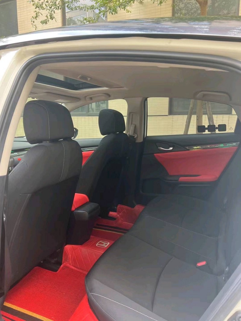 佛山21年本田思域9