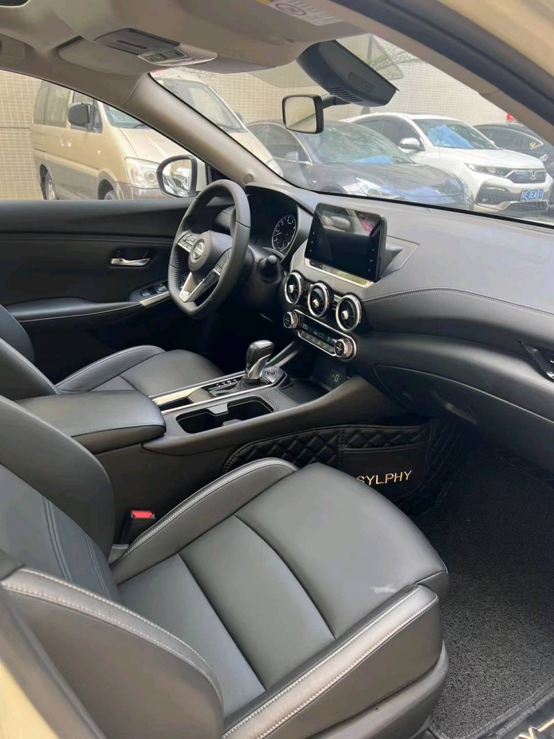 佛山21年日产轩逸7