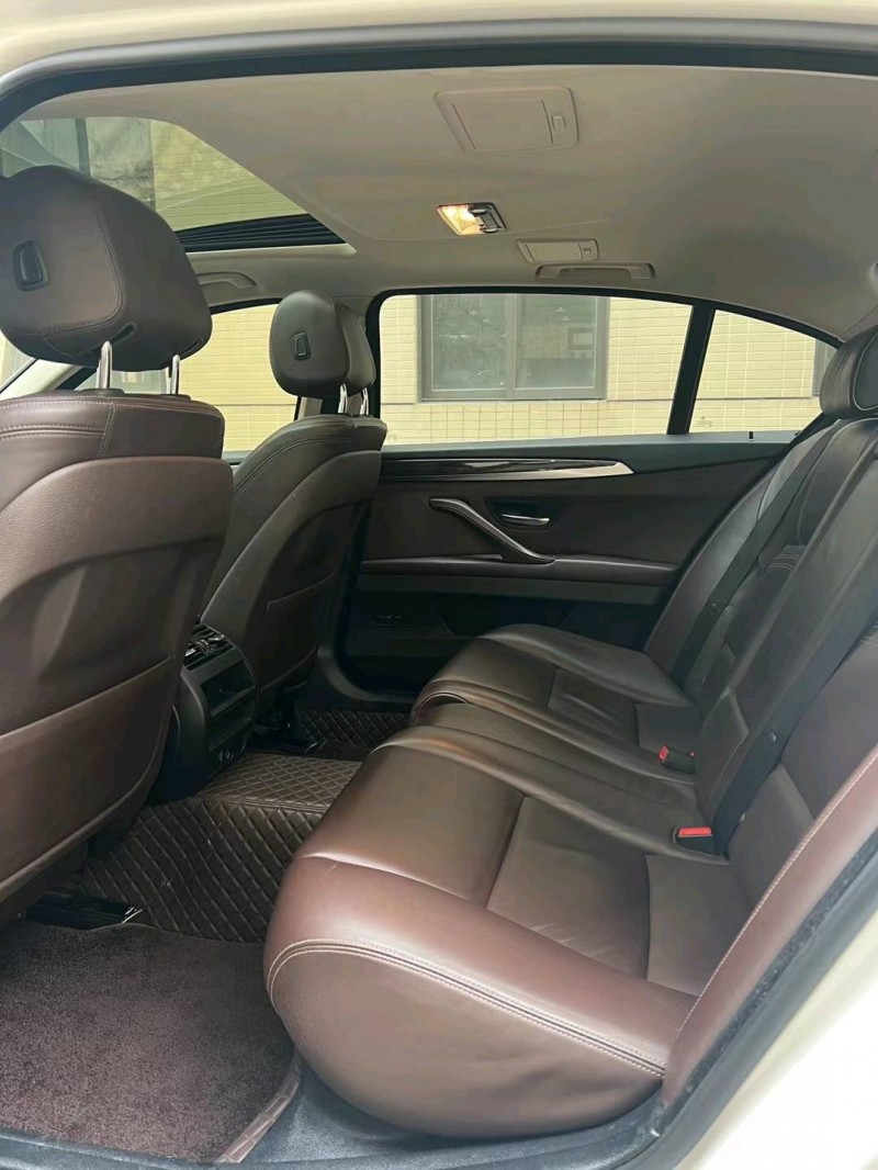 佛山15年宝马5系9