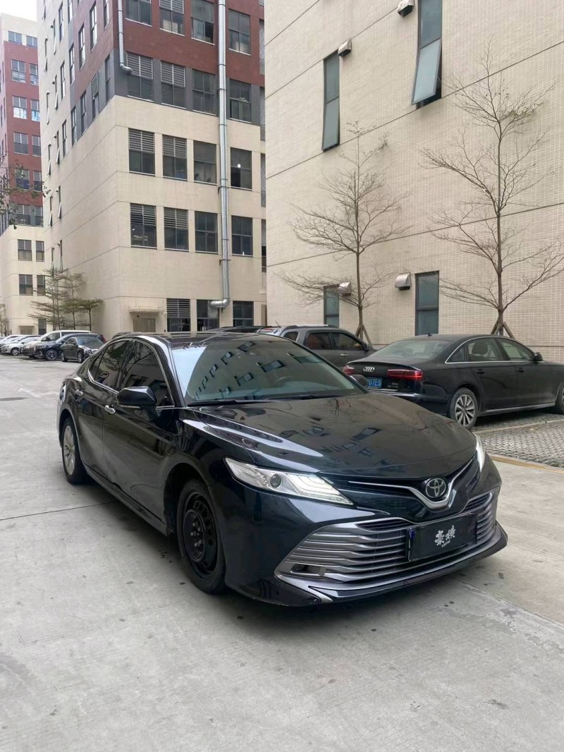 佛山18年丰田凯美瑞2