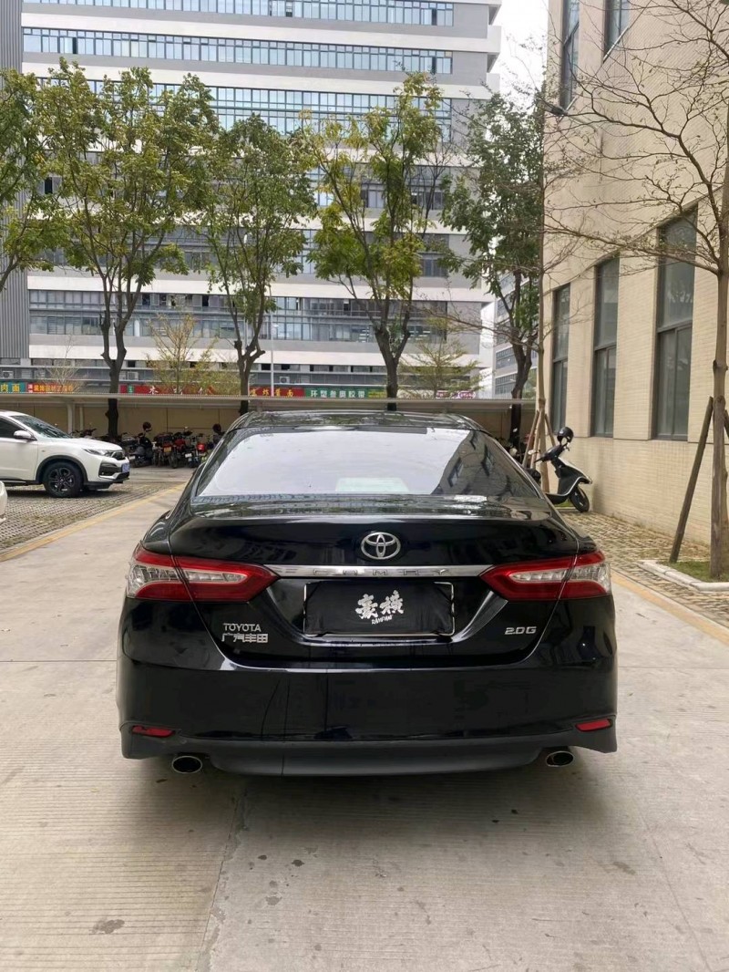 佛山18年丰田凯美瑞5