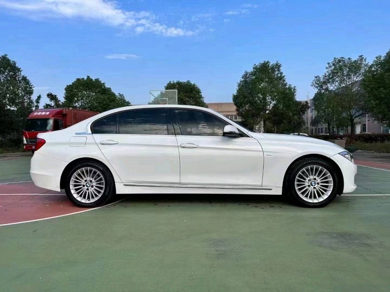 襄阳15年宝马3系9