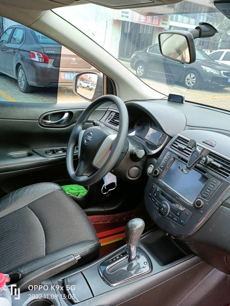 北京14年日产骐达8