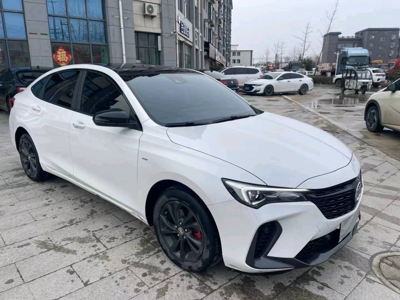 徐州22年别克威朗3