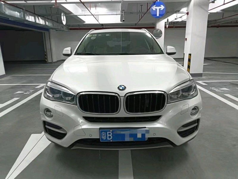 广州16年宝马X61