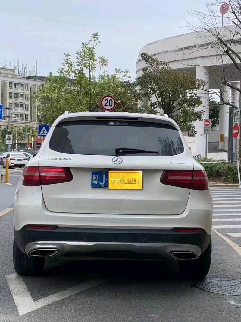 汕头18年奔驰GLC2