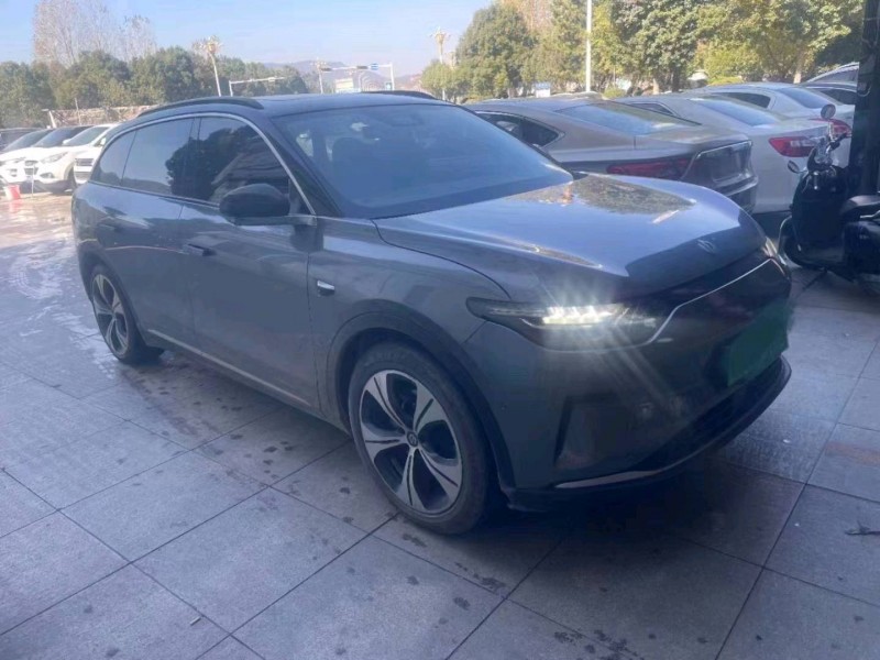 珠海22年零跑汽車C118