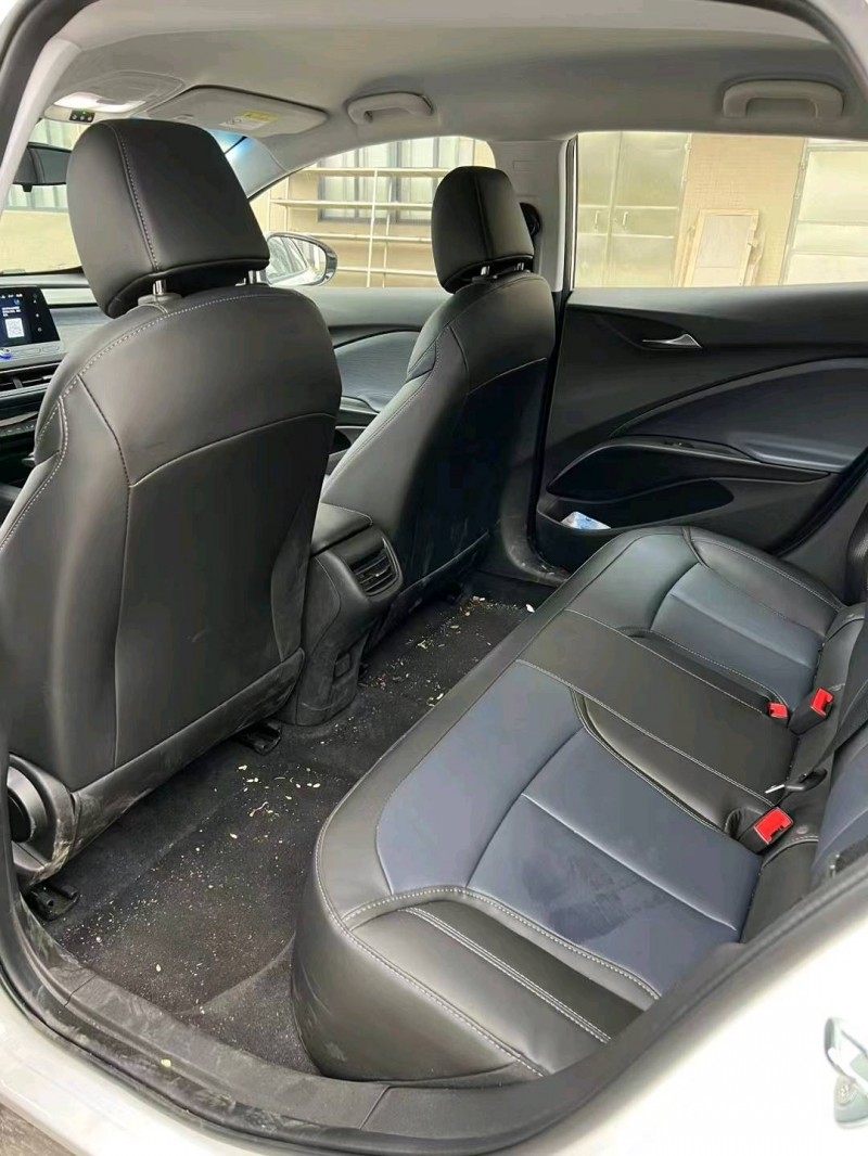 江门24年别克微蓝5